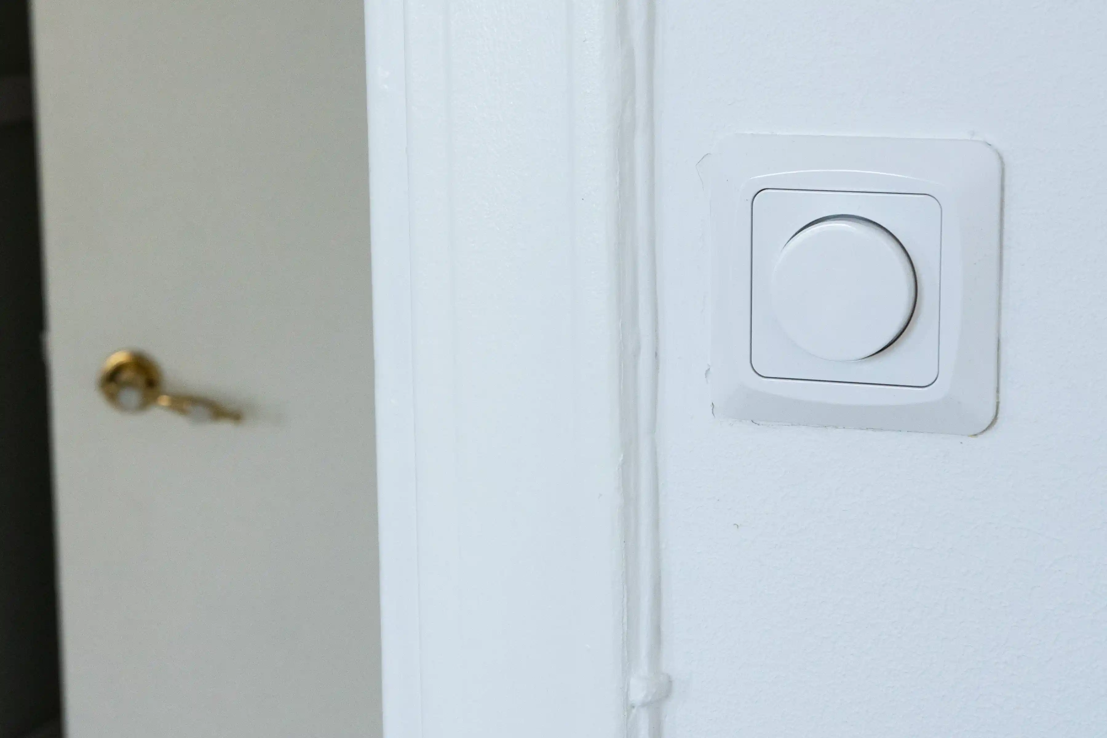 Nya eluttag och strömbrytare