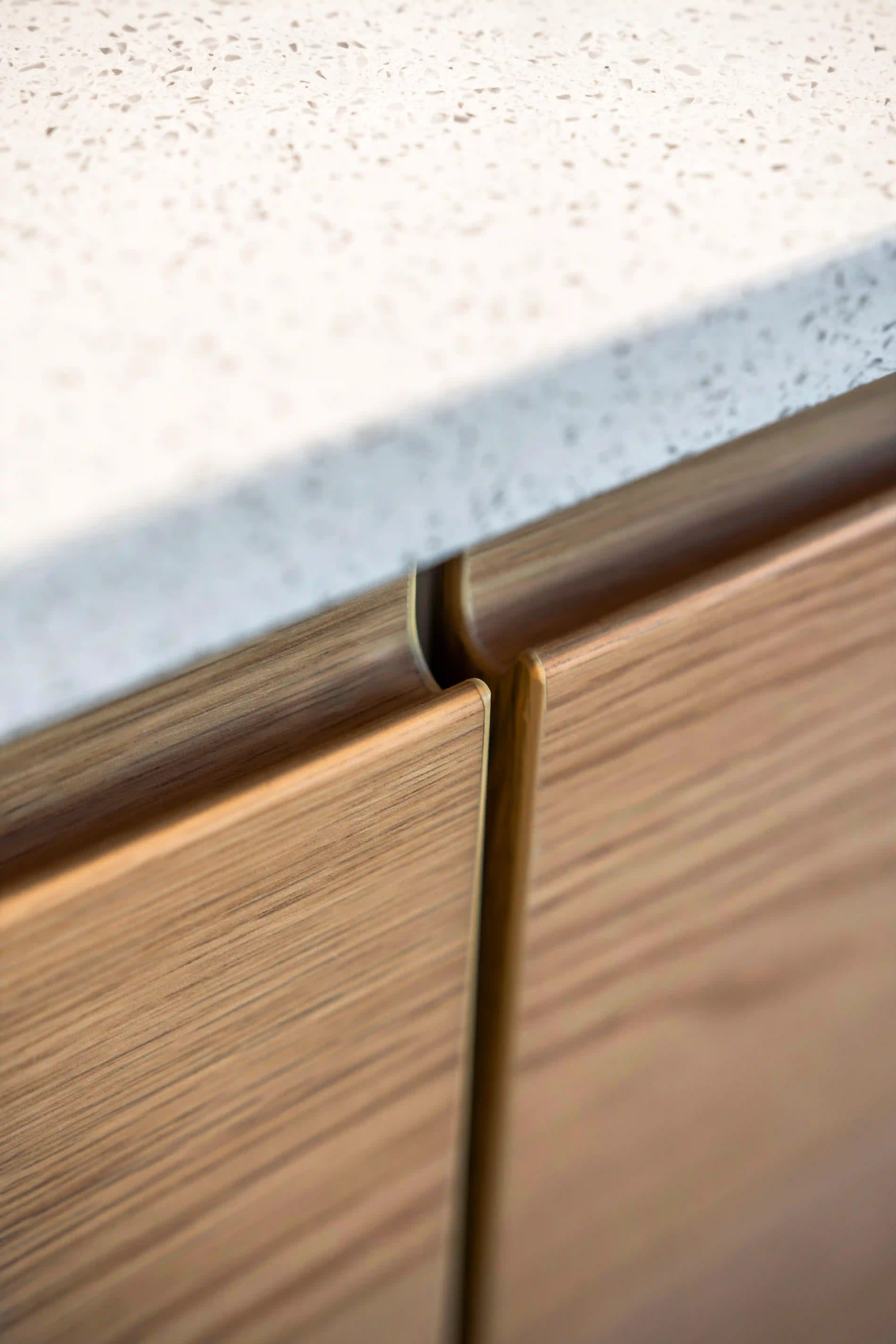 Grepplister på kökslådor