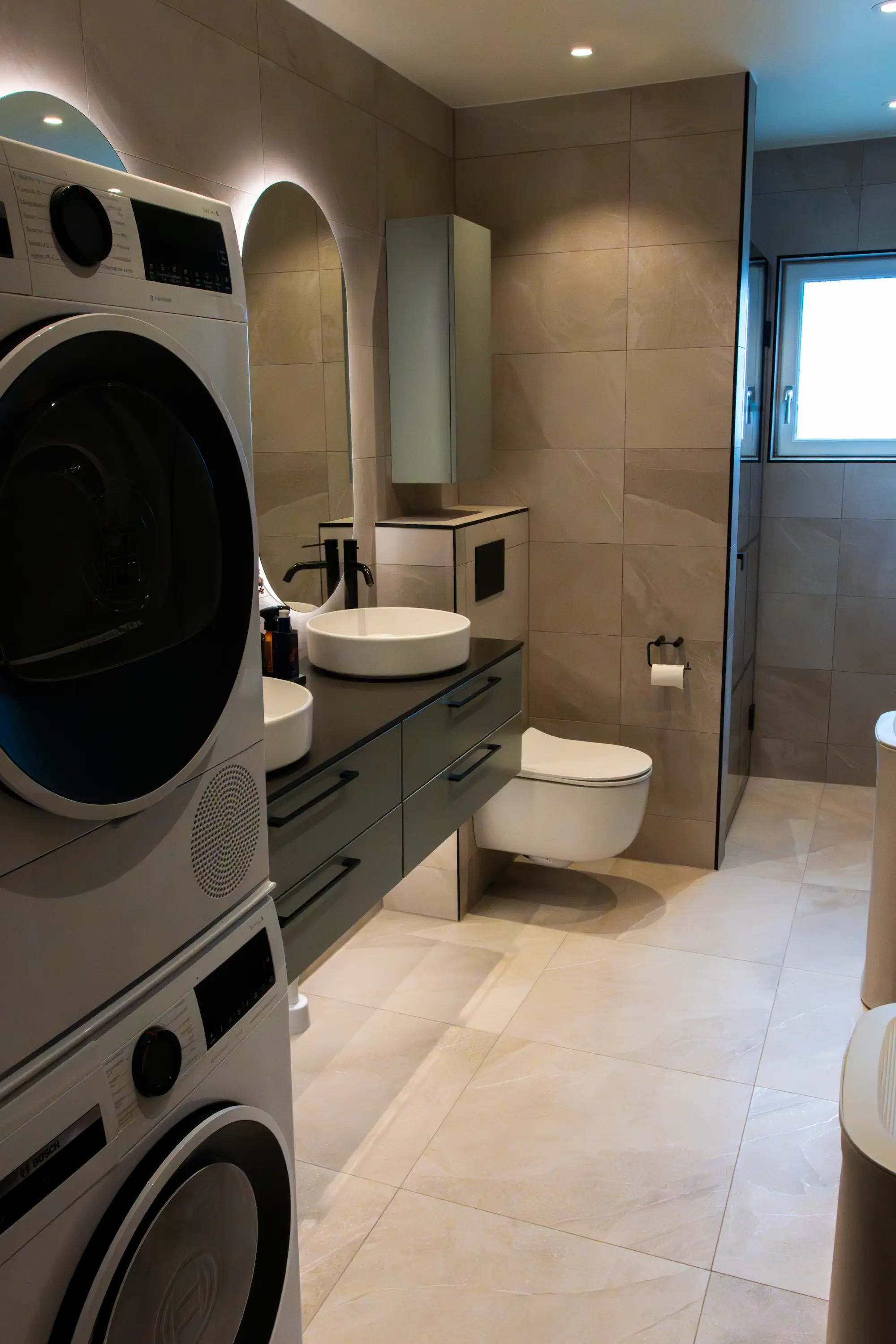 Före och efter köksrenoveringen