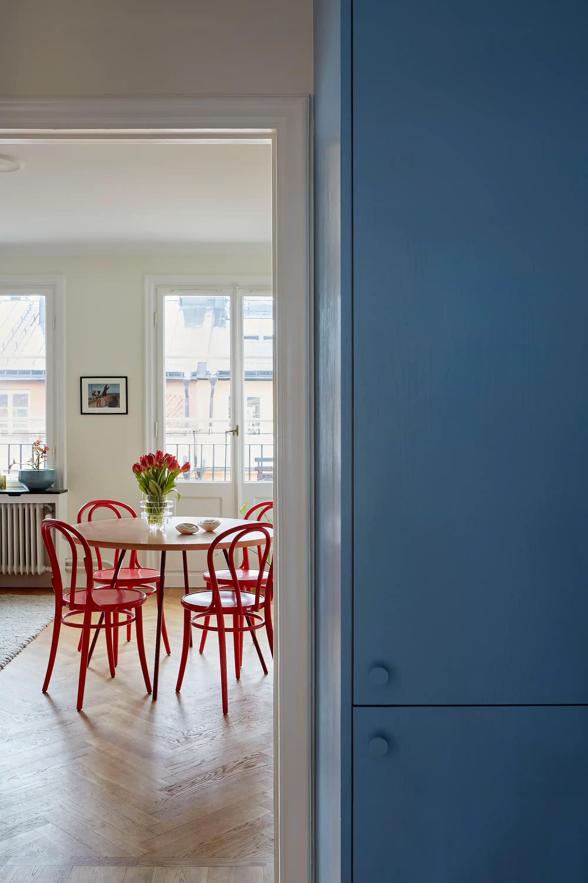 Blå högskåp förvaring