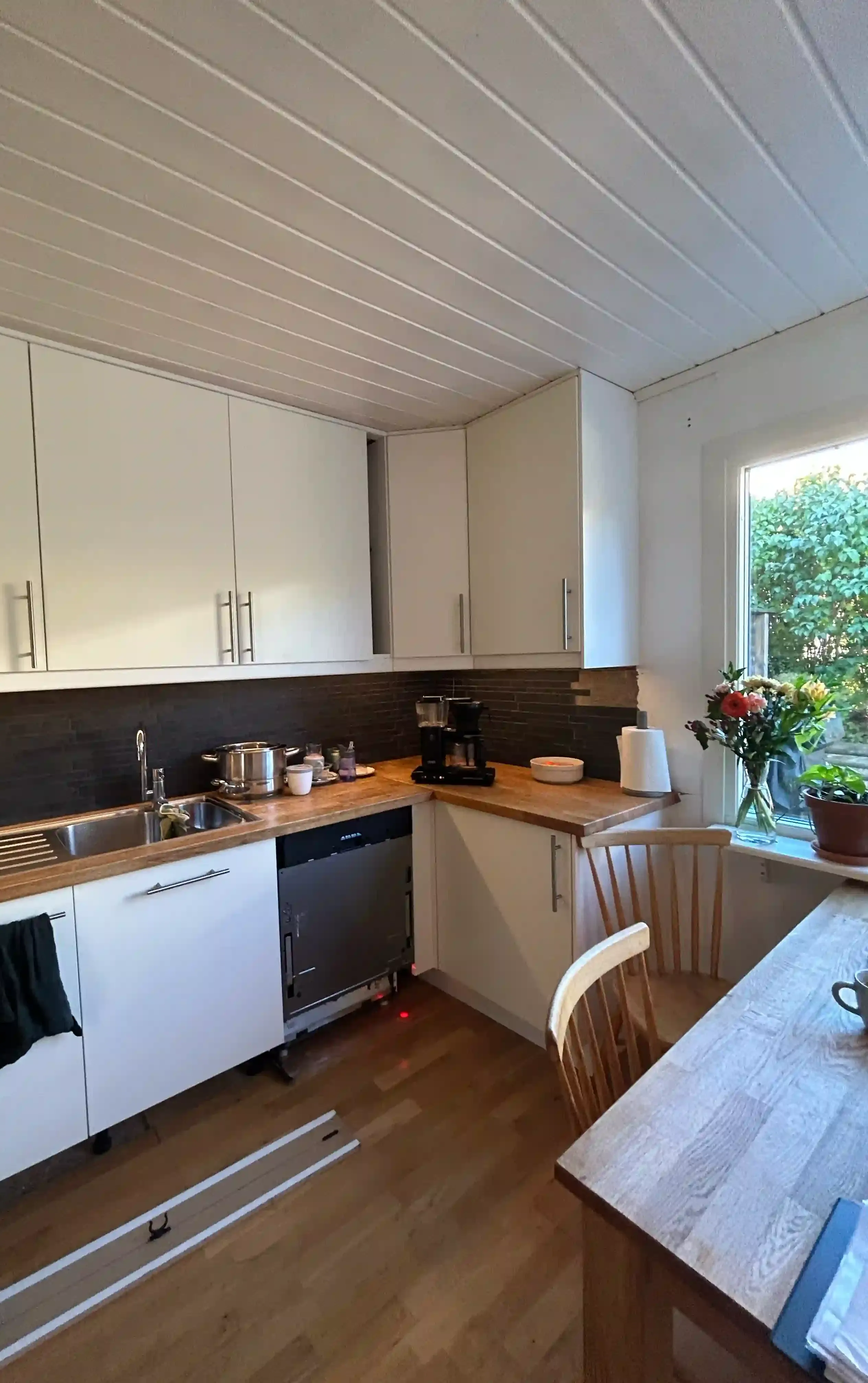 Före och efter köksrenoveringen